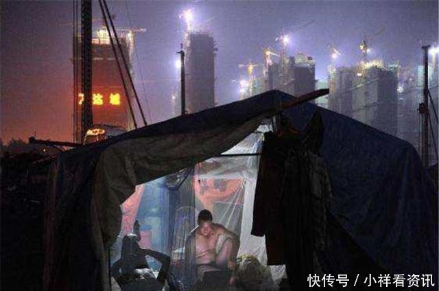 七律《叹民工》,苦酒一杯品凄凉,道尽人生满沧桑