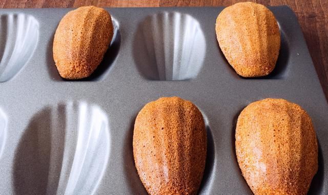 混合均匀|法式甜点,柠檬玛德琳,不用打发,新手零失误,早餐下午茶小蛋糕