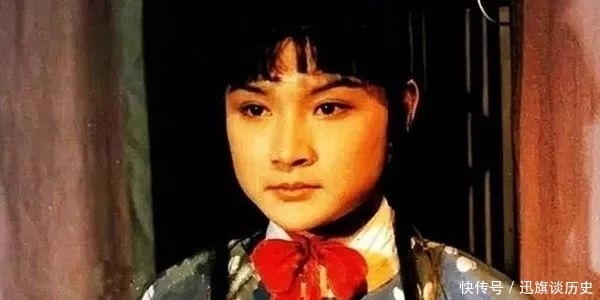 这两首|红楼梦里这两首词,写尽天下少年的烦恼