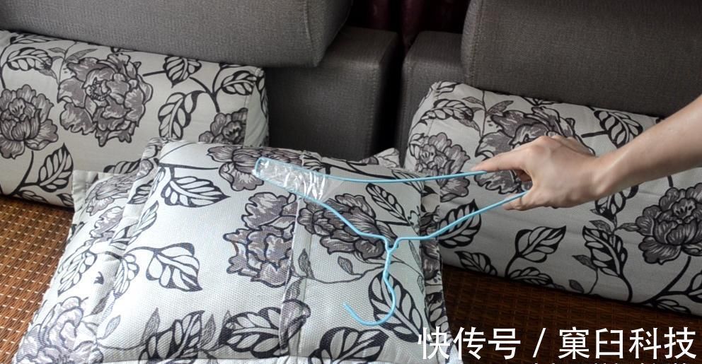 衣架|衣架上缠几圈胶带, 这个作用太厉害了, 解决了很多家庭的烦恼