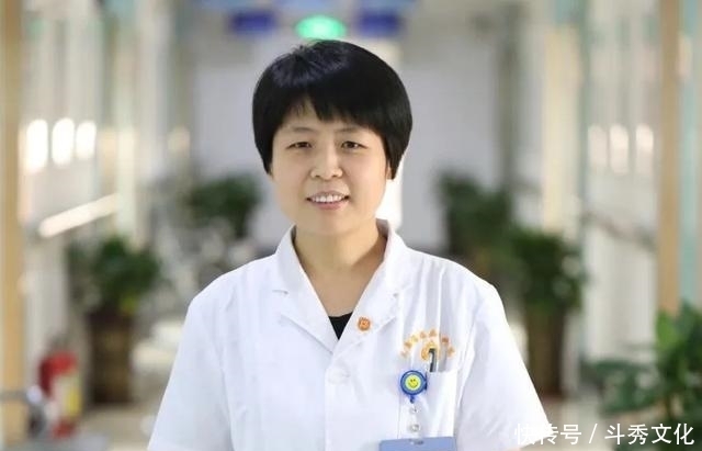 糖尿病人尿中有泡沫，两个+专家谈治疗方案