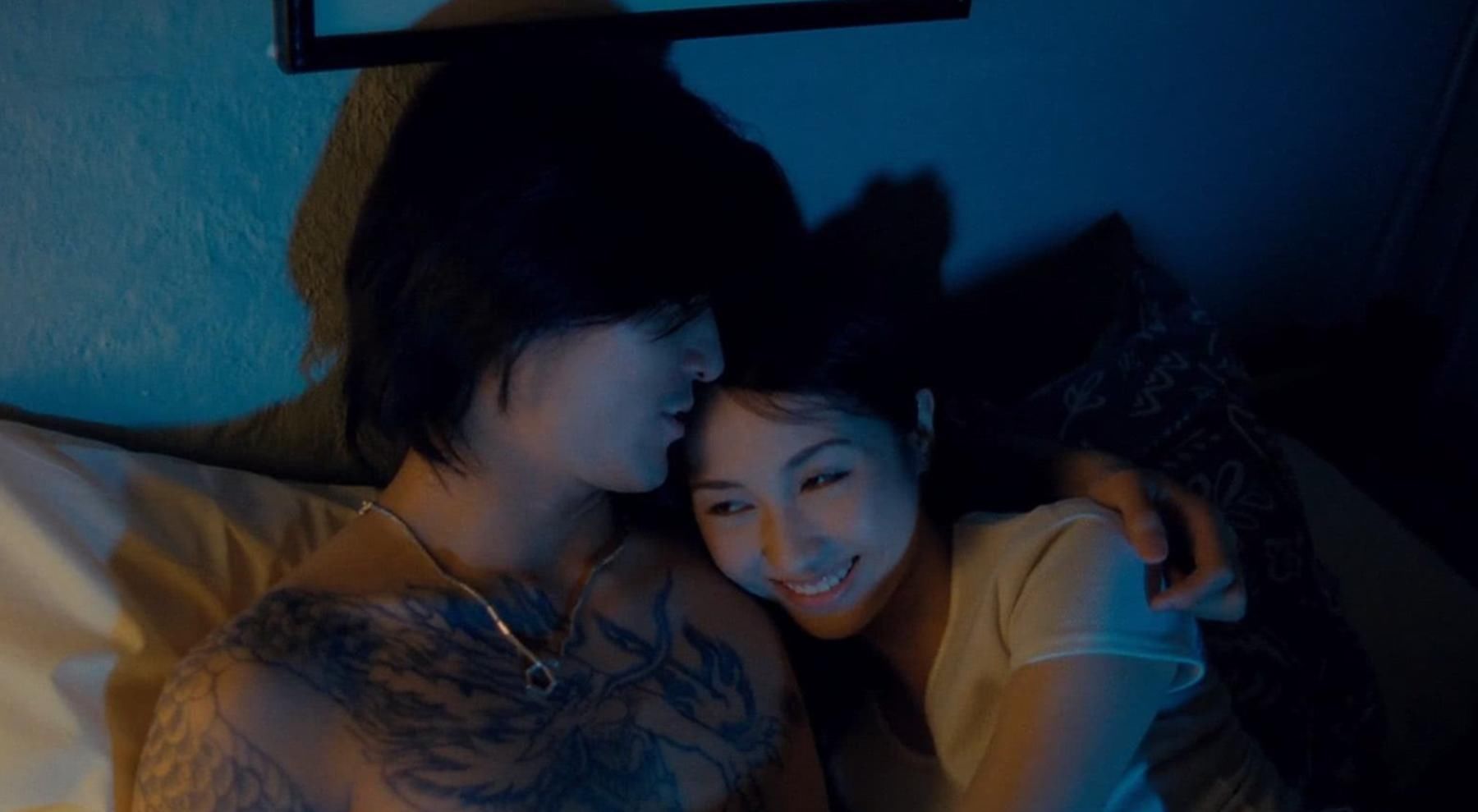 结巴|陈浩南和小结巴“再续前缘”,25年后再同框,你看几分像从前?