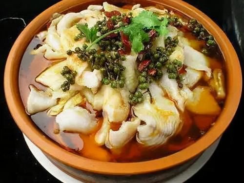 地地道道的几道家常菜，好吃又下饭，家人超喜欢的，上桌都抢着吃