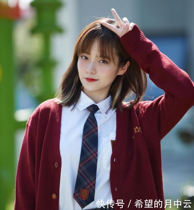 写真|机智的恋爱女2女3线下互撕始末,男3吴文昌出面充当和事佬