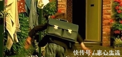 父母|班主任提醒学霸非天生,班级前10名的孩子大多来自这4种家庭