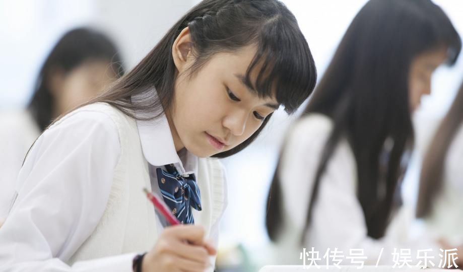 校园霸凌|班主任表示,这5类学生是团宠对象,同学很喜欢,不用担心被欺负