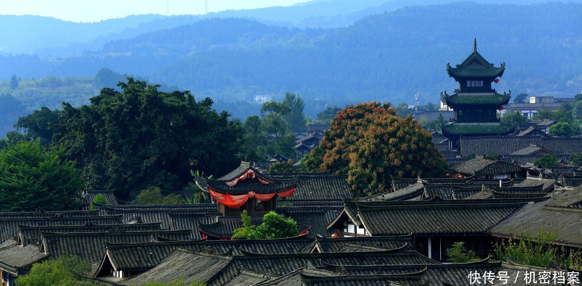 古城|不再低调！曾是四川省会的古城，五一位居榜首，网友：真的很不错