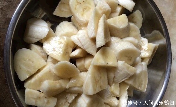 含量|在孕期里,有些零食孕妈可以放心吃,能促进宝宝发育,还有助睡眠