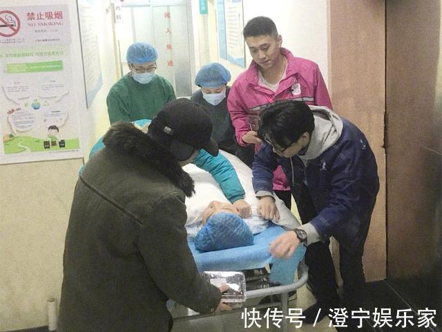 顺产|顺产妈妈进产房,两样东西别忘了带进去,带好一样产妇少遭一份罪