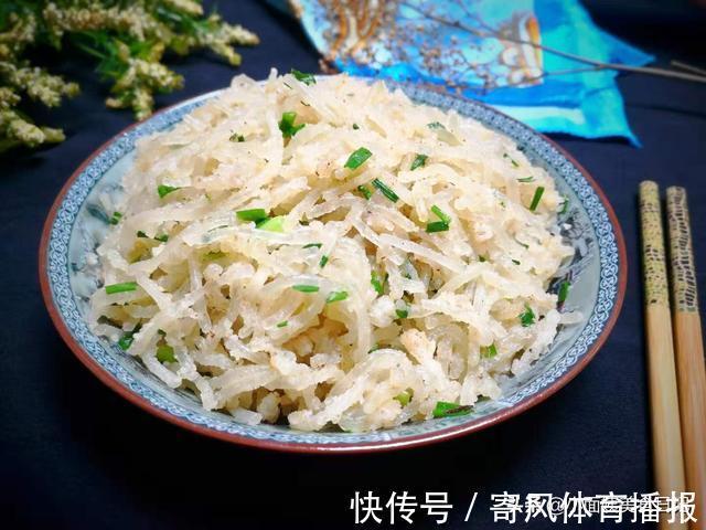 土豆粉|冬季遇到此菜别手软,一次囤10斤,不怕过期,随手一炒越嚼越香