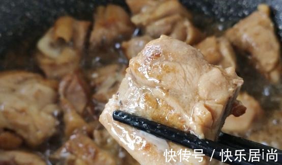 这是一道粤菜,食材简单,但是特别下饭!