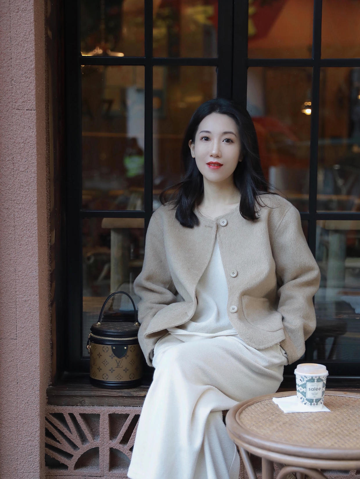 外套|30+的女性最适合短款外套,时髦精示范,学会这几个搭配方法就够