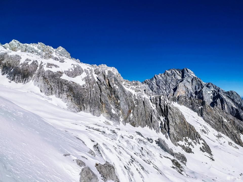 和高尔夫嘉旅一起去邂逅玉龙雪山