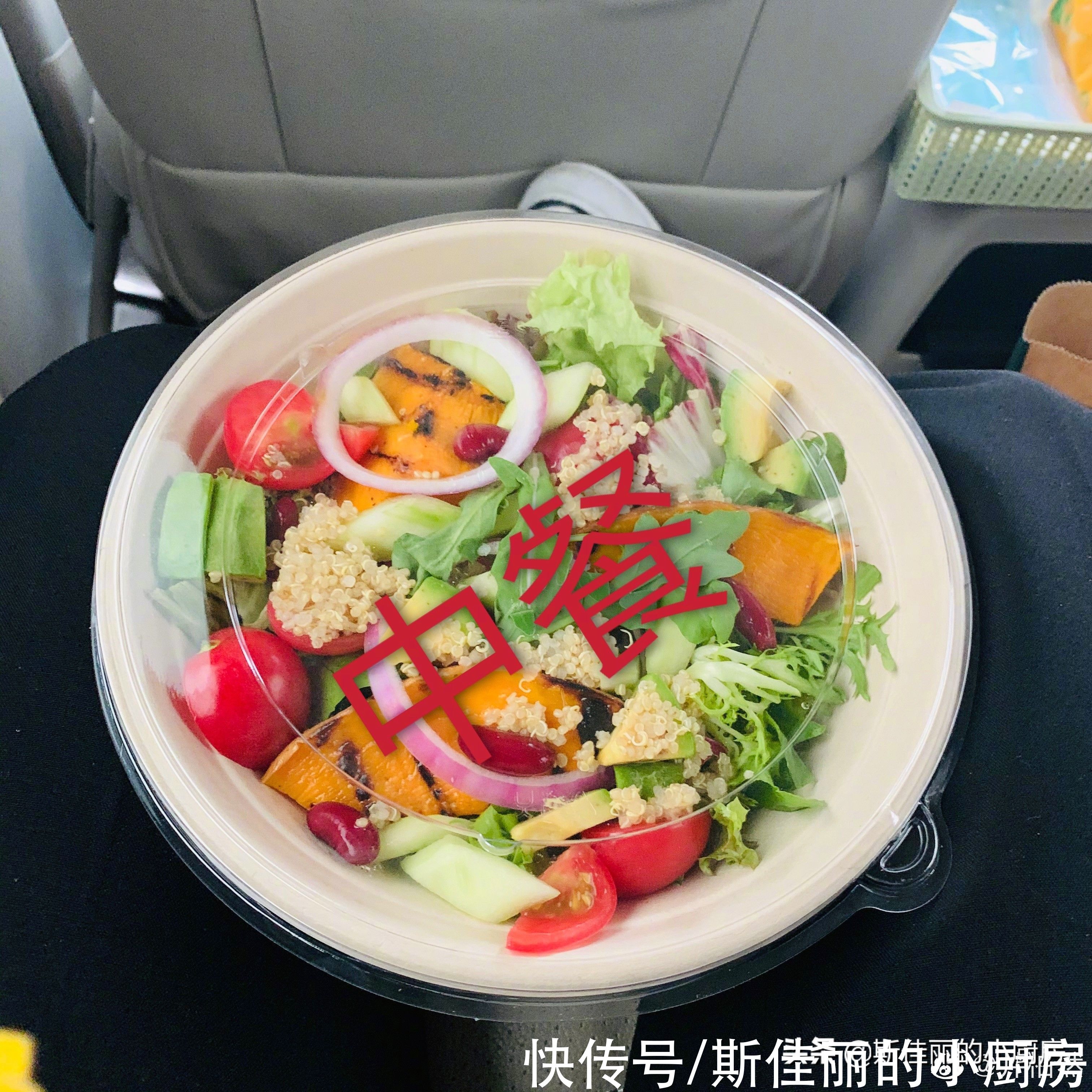 井柏然日常美食曬圈火了，獲得78多萬點贊，網(wǎng)友：要組團去蹭飯