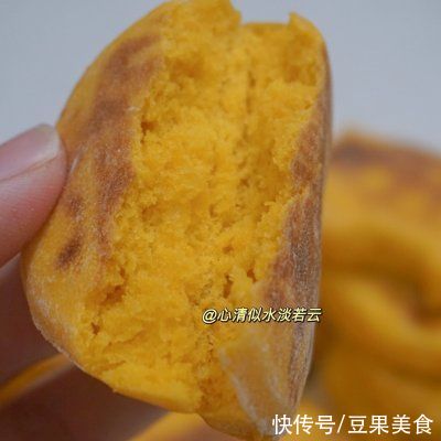 雍滞|妈妈最拿手的松软南瓜小饼饼，被我偷学到了