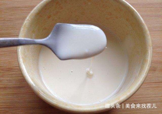 想要茄盒炸得更酥脆，前后2点要把握，外酥里嫩才够味