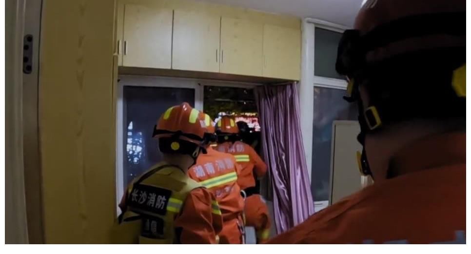 《勇往直前的我們》：平民英雄也有很多感動，節(jié)目獲好評原因有二