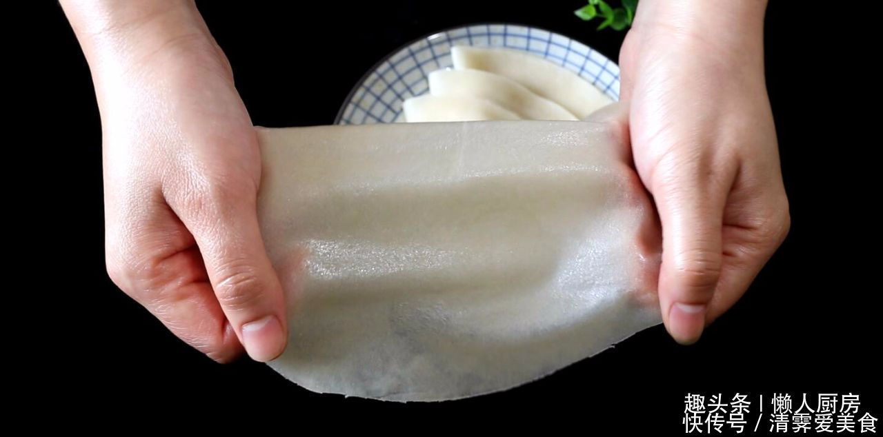 薄饼|这是薄饼最简单的做法,柔软筋道不破皮,放凉了也不发硬