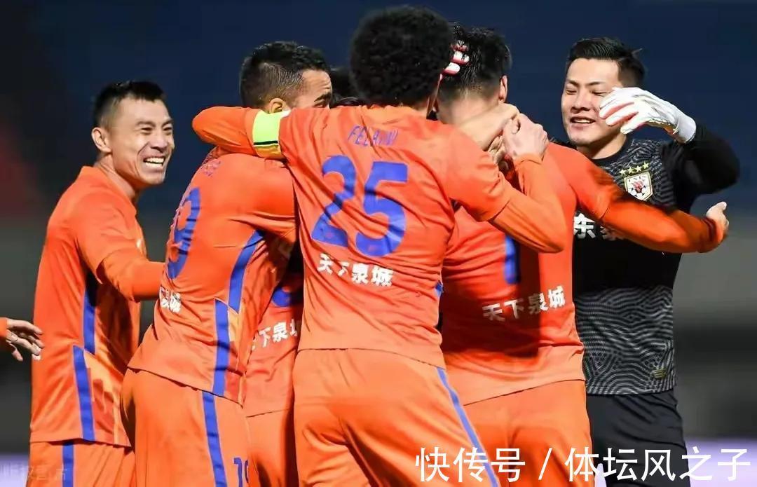 郭田雨|郝偉主動(dòng)攬責(zé)，泰山隊(duì)能夠接連上演逆轉(zhuǎn)，這一點(diǎn)是關(guān)鍵原因