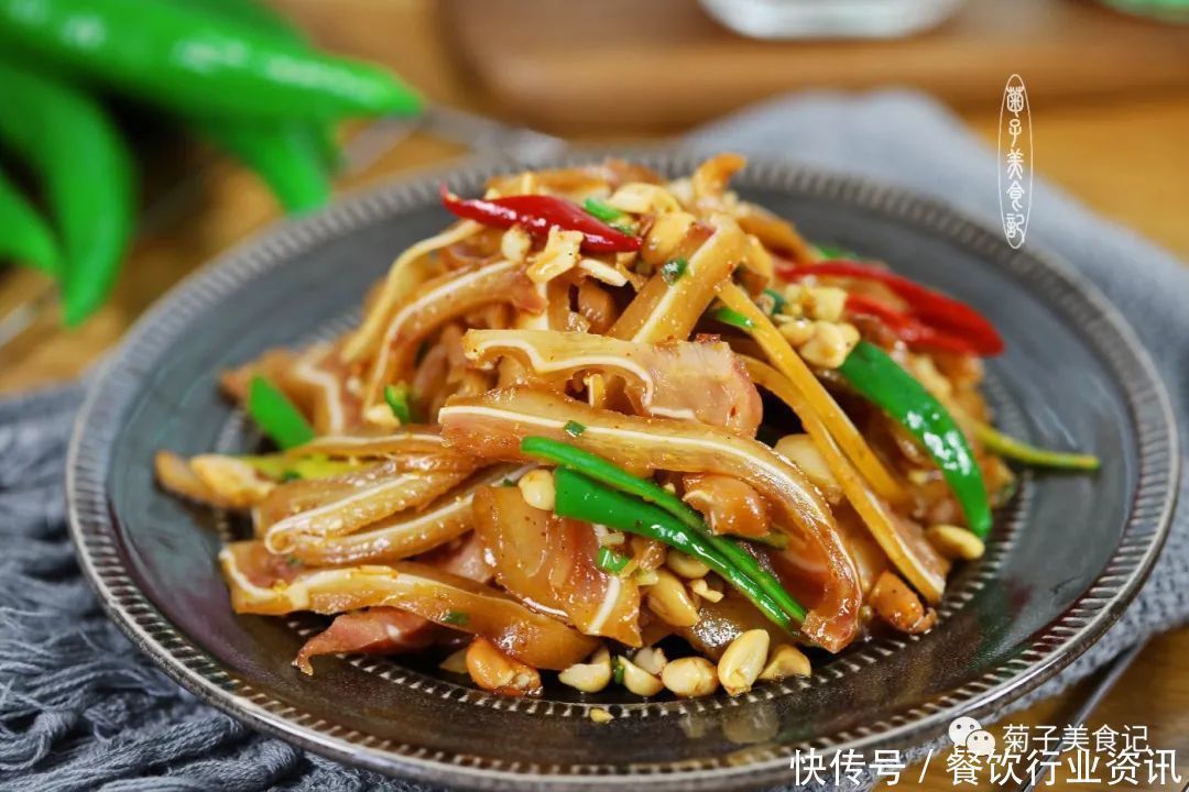 喝酒必点15道最硬的下酒菜，前10道都很家常，后4道酒鬼最爱