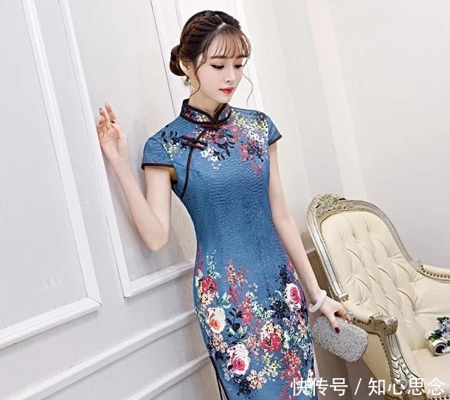 丝麻修身长旗袍，新出女装，洋气的时尚穿搭！