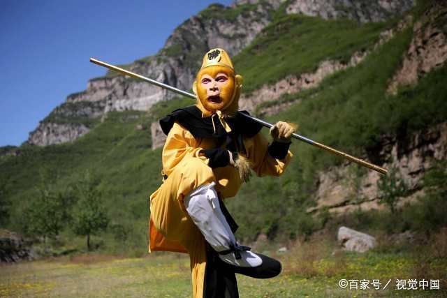 放在|金箍棒那么重,为何孙悟空要放在耳朵里怪不得大禹也能拿动它