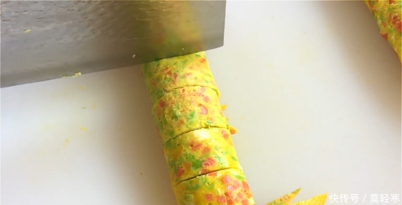 营养|没有时间做早餐的看过来,不放一滴油,十分钟搞定,营养又好吃