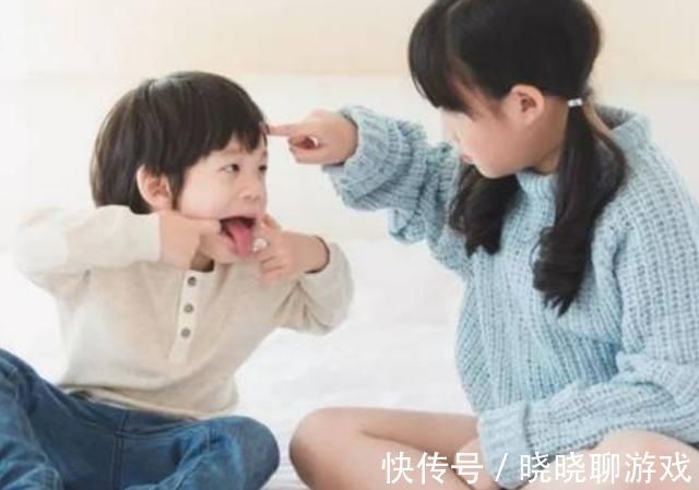 弟弟妹妹|“我就是偏心妈妈”,二胎妈妈无奈哭诉,生二胎后公平是最大谎言