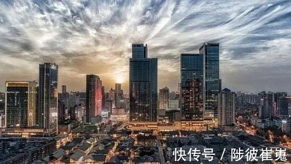 腾讯|互联网的共同富裕，或将走向田间地头