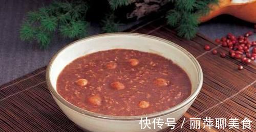 不管是煮红豆粥还是绿豆粥,下锅前多做一步,豆子10分钟煮开花