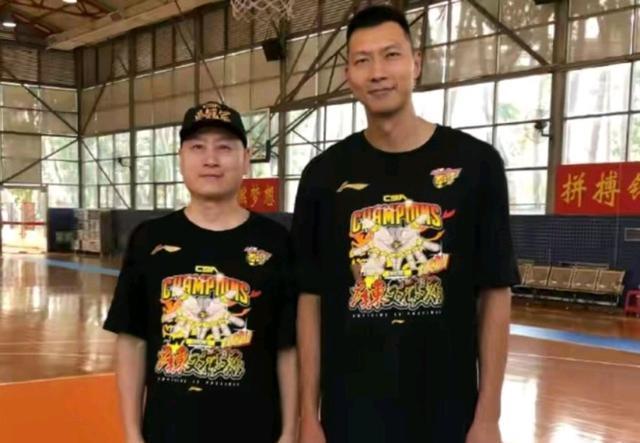 龐啟蒙|CBA速遞:郭艾倫拒絕回歸國(guó)家隊(duì)廣東奪冠功臣離隊(duì)山東前鋒退役