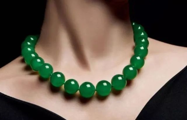花式链$翡翠项链鉴赏,时尚与经典的完美结合