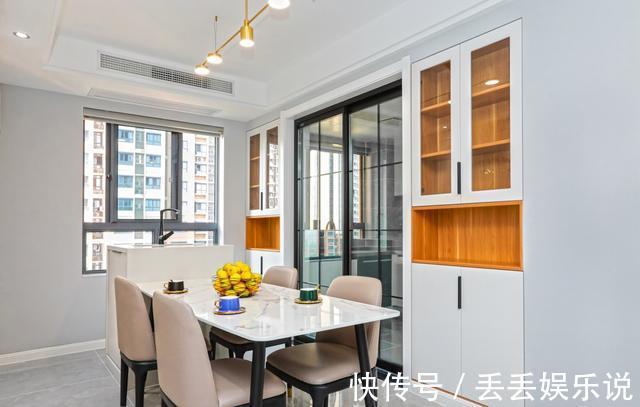 衣帽间|妻子灵机一动,非要在厨房两侧打柜子,起初不解,完工才知太高明