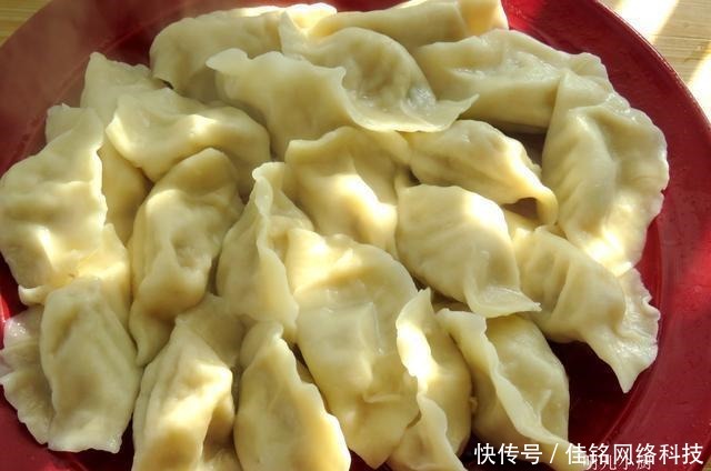 吃饺子,啥馅也不如它好吃,鲜香多汁胃舒服,可惜很多人不知道