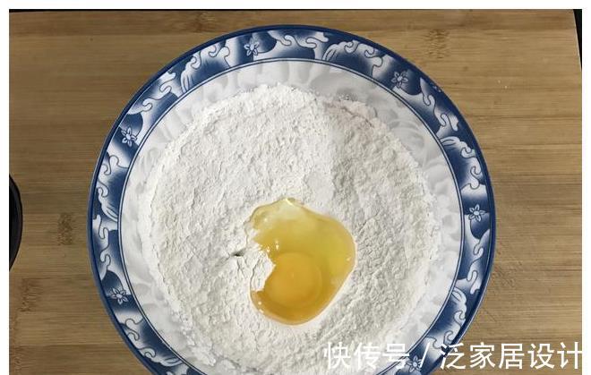 做法|孩子最爱的早餐饼,咸鲜软糯,做法简单,10分钟上桌