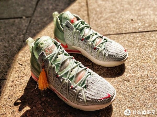 鞋面 双十一值得买的篮球鞋之Lebron 18