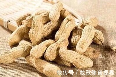 常吃|花生被称为长寿果，常吃可以预防多种疾病，但几类人要少吃！