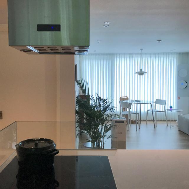 韩国|韩国极简主义小夫妻的家,养了娃依旧不多买,住了4年还像新房
