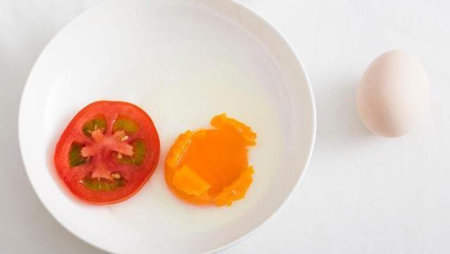 早餐喜欢吃鸡蛋的人,这4点早知早受益,吃错了反而是养病