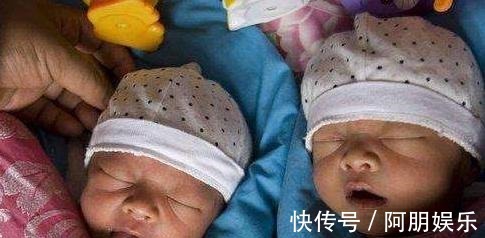 报喜|双胞胎宝宝女翻男,护士出产房报喜,没想到家属却没一个开心的