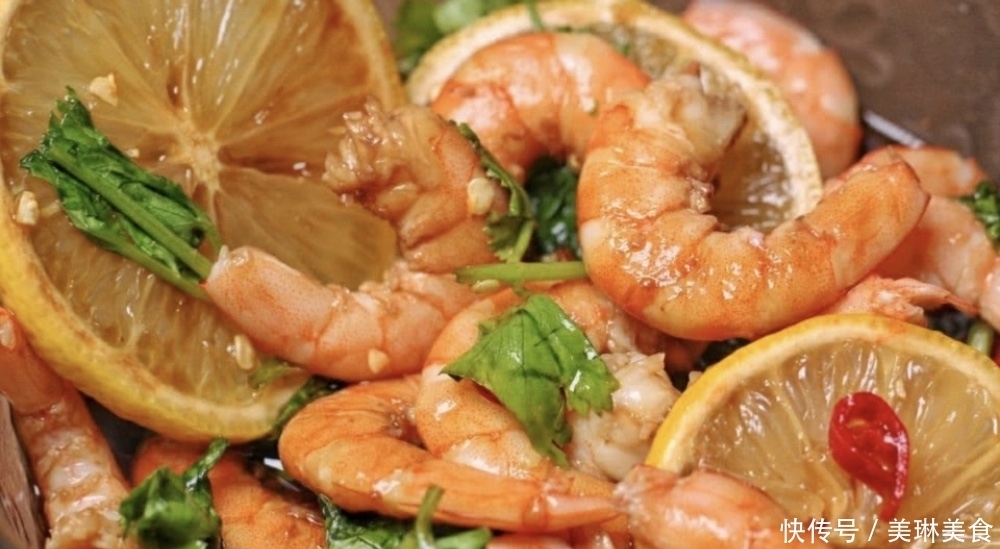教你用万能酱汁做网红柠檬酸辣虾,好吃到上头