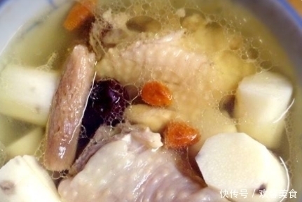 种料|大厨炖鸡汤,从不放2种料,很多人不懂,难怪鸡肉不嫩还很腥