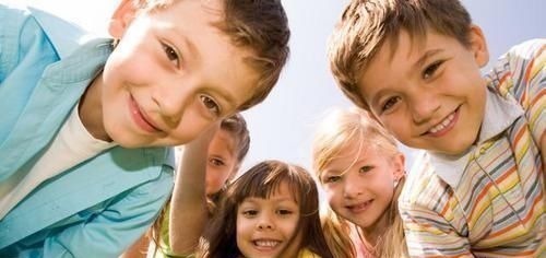 老师|小学生“即兴作诗”火了,妈妈哭笑不得,老师个个都是人才