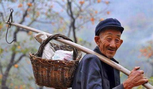 精华|俗语家有一老,如有一宝,下半句才是精华,少有人知,值得深思