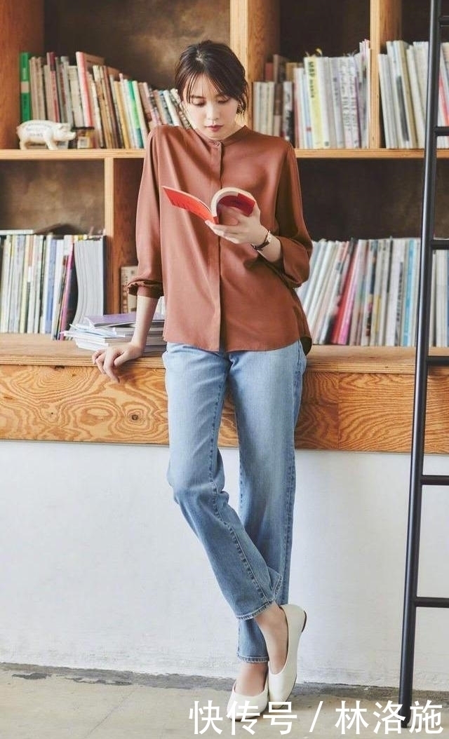 牛仔裤|宫田聪子真绝,仅8件单品承包“一周穿搭灵感”,优衣库我只服她