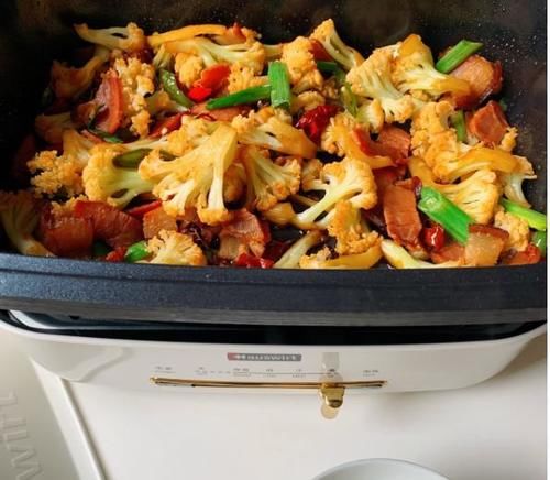 放水|非常的下饭,腊肉干锅花菜,就是不放水