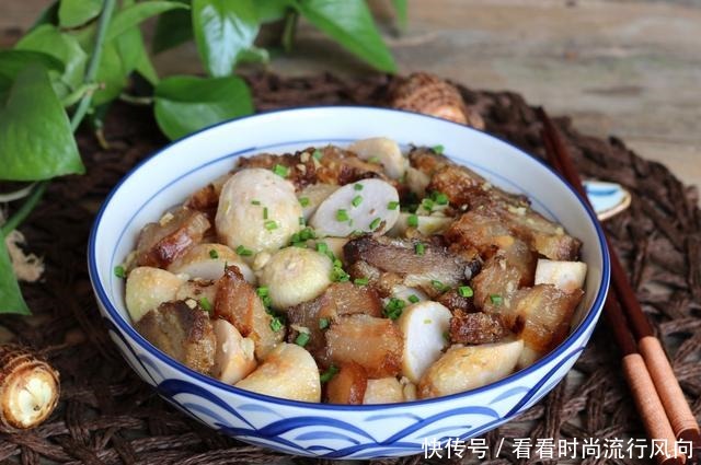 看完李子柒的芋头盛宴,立刻动手做,朋友直言比她做的更接地气