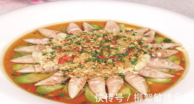 美食推荐蒜蓉蒸籽乌、炒锅生啫鲍鱼鸡、香草酱焗牛肝菌制作方法!