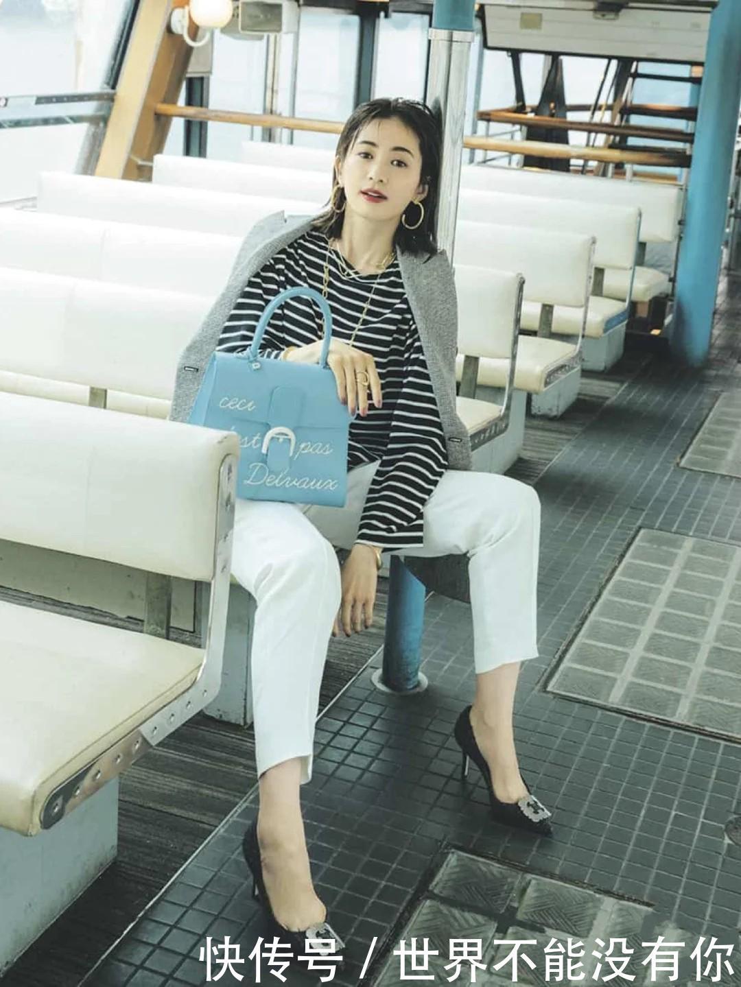 示范|分享一组好看的日系休闲穿搭,照搬就可以了,减龄又时尚