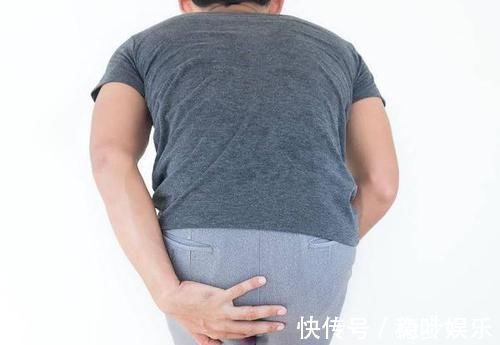 大便|排便不畅,是肠癌吗?医生:符合3个标准,尽早去医院检查一下